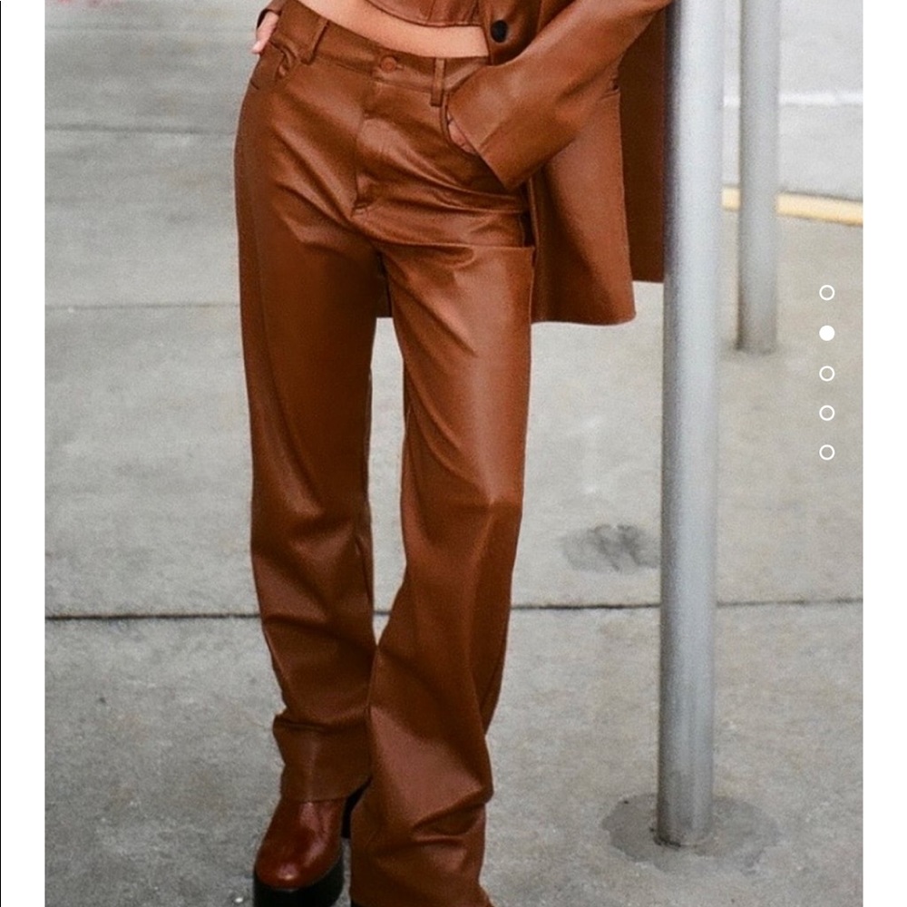 ZARA NWT ✨ High Waist Straight Leg Pant- M